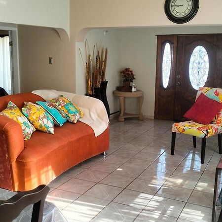 Geranios Villa Ciudad Juárez Eksteriør billede